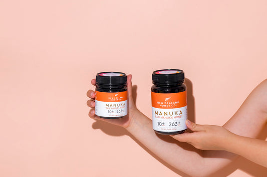 Manuka Honey Vs Regular Honey [Comparison Guide] — featured image for the New Zealand Honey Co. Manuka honey blog