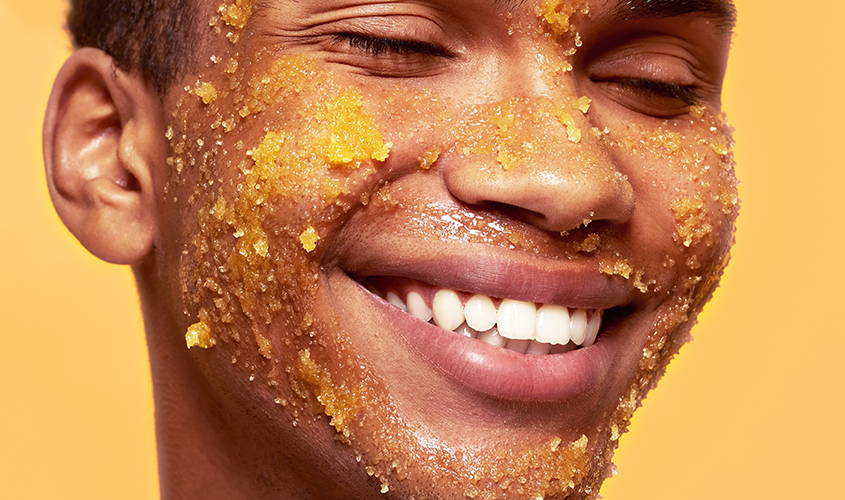 DIY Manuka Honey Lip Scrub