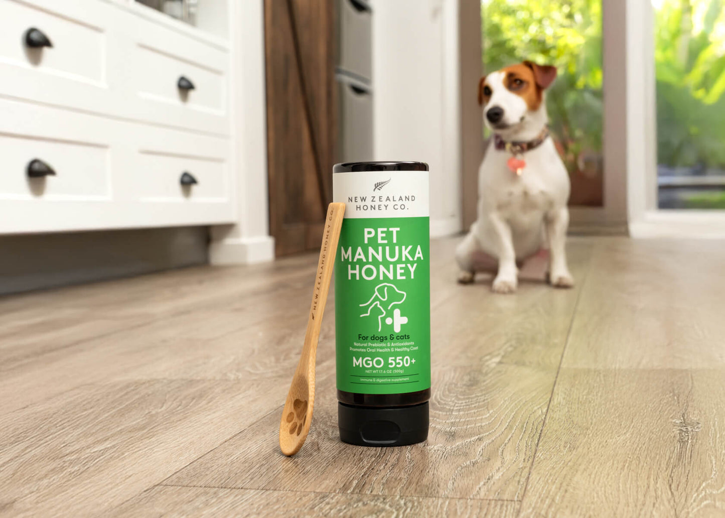 Pet Manuka Honey MGO550+ 500g Squeezy + Pet Spoon